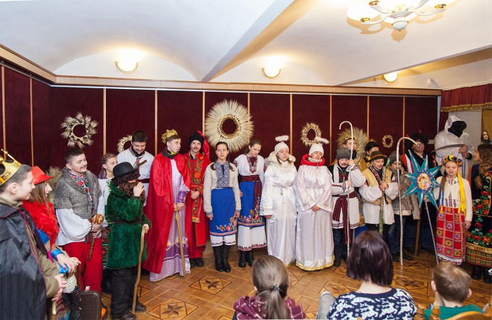 Вертеп Львівської дитячої залізниці в Державному меморіальному музеї Михайла Грушевського у Львові