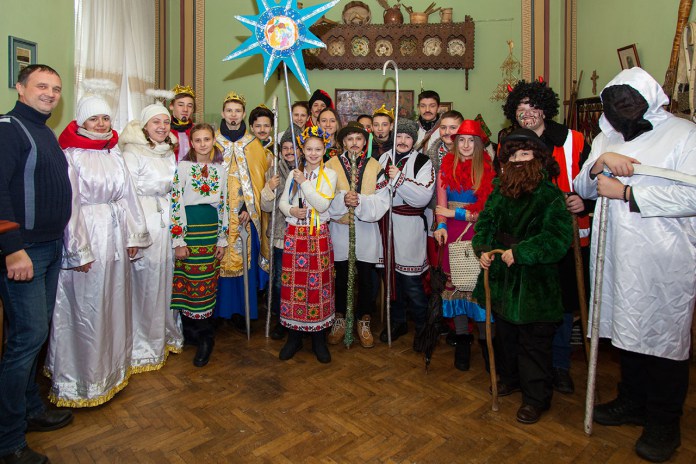 Вертеп Львівської дитячої залізниці в Державному меморіальному музеї Михайла Грушевського у Львові