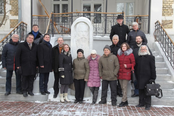 Учасники наукової конференції “Українська тіловиховна і спортова традиція” у Державному меморіальному музеї Михайла Грушевського у Львові. 24 лютого 2018 р.