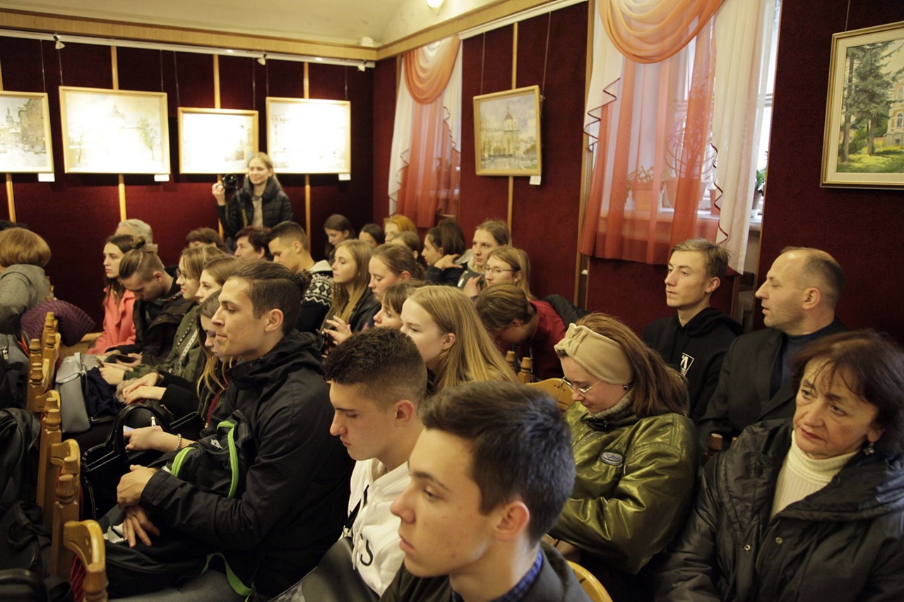 Презентація проекту доповненої реальності «DMH Lviv AR» 