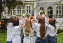 “Ой, нумо, нумо, заплетемо шума…” – музей запрошує на гаївки! гаївки